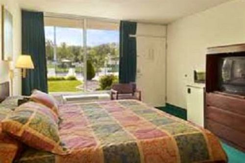 Macomb Inn Habitación foto